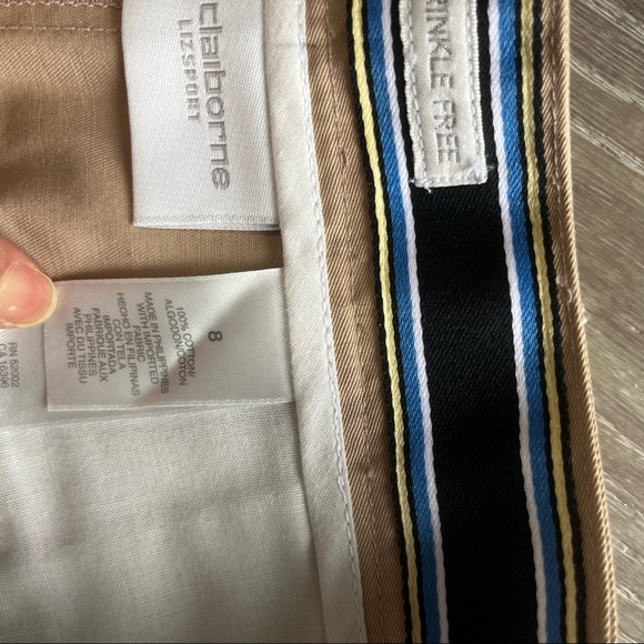 Liz Claiborne Size 8 Shorts Tan Women - Picture 12 of 13